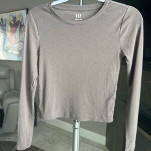 GAP Women's Long Sleeve Tee - Taupe